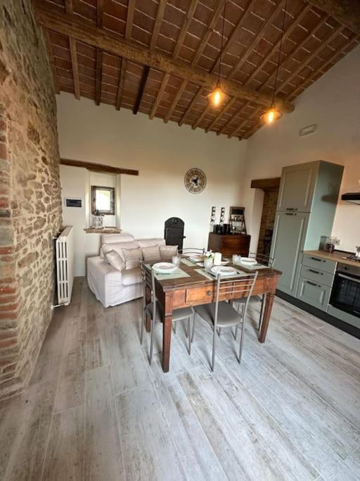 Villa L'Oasi Delle Volpi Tuoro sul Trasimeno Exterior foto