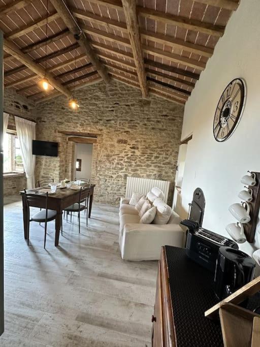 Villa L'Oasi Delle Volpi Tuoro sul Trasimeno Exterior foto