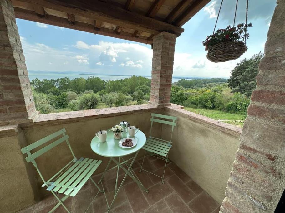 Villa L'Oasi Delle Volpi Tuoro sul Trasimeno Exterior foto